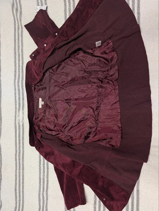Women's Burgundy Suede Button-Front Jacket - Picture 7 of 10